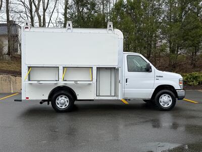 2014 Ford E-350 SD - Photo 11 - South Weymouth, MA 02190