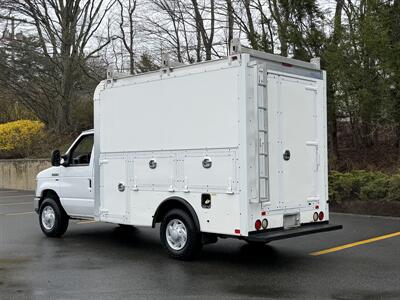 2014 Ford E-350 SD - Photo 4 - South Weymouth, MA 02190