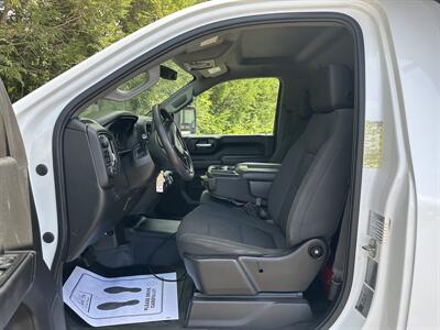 2020 Chevrolet Silverado 3500HD CC Work Truck   - Photo 17 - South Weymouth, MA 02190