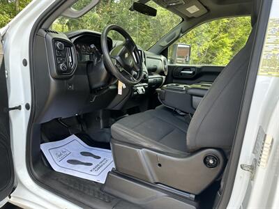 2020 Chevrolet Silverado 3500HD CC Work Truck   - Photo 24 - South Weymouth, MA 02190