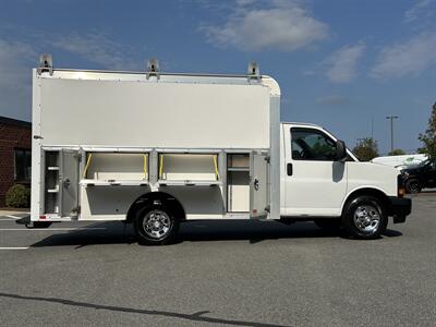 2017 Chevrolet Express 3500 - Photo 9 - South Weymouth, MA 02190