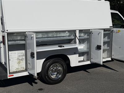 2021 Ford E-350 Utility Service Body 12' Knapheide - Photo 11 - South Weymouth, MA 02190
