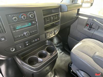 2017 Chevrolet Express 3500   - Photo 18 - South Weymouth, MA 02190