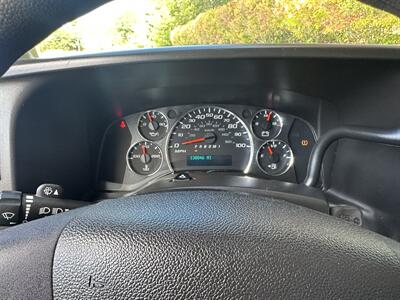 2017 Chevrolet Express 3500   - Photo 19 - South Weymouth, MA 02190