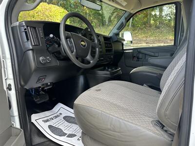 2017 Chevrolet Express 3500   - Photo 20 - South Weymouth, MA 02190