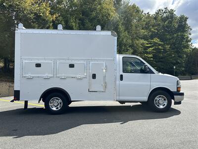 2017 Chevrolet Express 3500   - Photo 28 - South Weymouth, MA 02190
