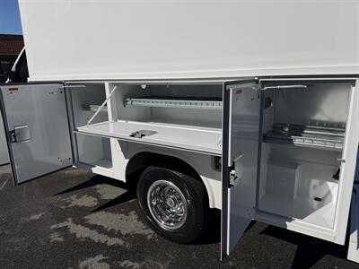 2018 Ford E-350 SD   - Photo 11 - South Weymouth, MA 02190