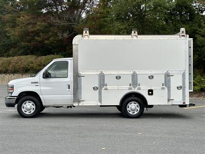 2018 Ford E-350 SD   - Photo 2 - South Weymouth, MA 02190