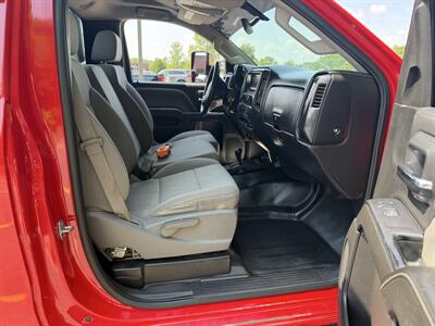 2015 GMC Sierra 3500HD 4x4 Dump Truck - Photo 18 - South Weymouth, MA 02190