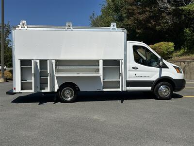 2017 Ford Transit 350 HD   - Photo 10 - South Weymouth, MA 02190
