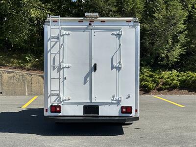 2017 Ford Transit 350 HD   - Photo 4 - South Weymouth, MA 02190