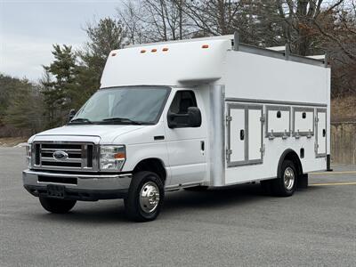 2014 Ford E450 14' UTILITY   - Photo 2 - South Weymouth, MA 02190