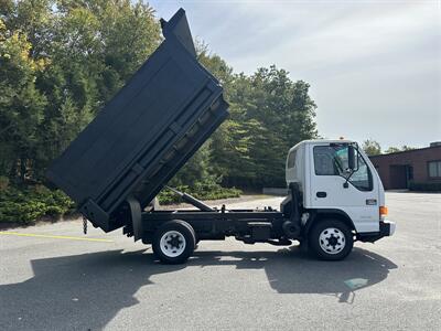 2005 GMC W3500 W3500  Dump - Photo 13 - South Weymouth, MA 02190