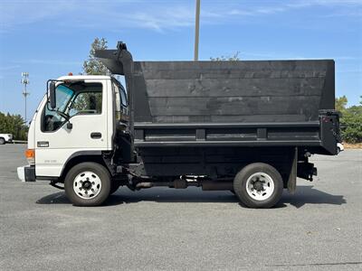 2005 GMC W3500 W3500  Dump - Photo 3 - South Weymouth, MA 02190