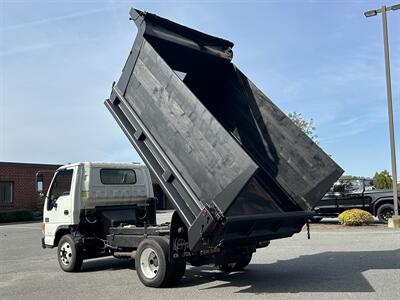 2005 GMC W3500 W3500  Dump - Photo 11 - South Weymouth, MA 02190
