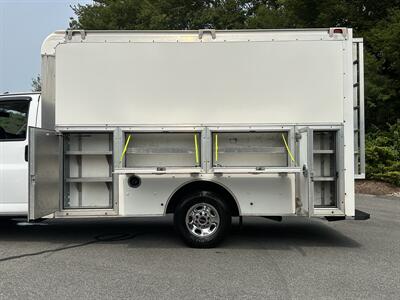 2018 GMC Savana 3500   - Photo 11 - South Weymouth, MA 02190