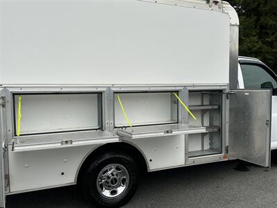 2018 GMC Savana 3500   - Photo 14 - South Weymouth, MA 02190