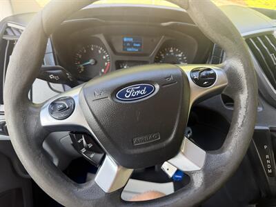 2019 Ford Transit 350 12' Box Truck 350 - Photo 17 - South Weymouth, MA 02190