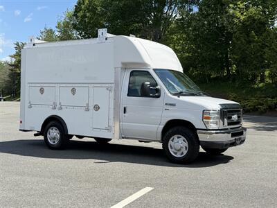 2015 Ford E-350 Utility Service Body 10' Body   - Photo 9 - South Weymouth, MA 02190