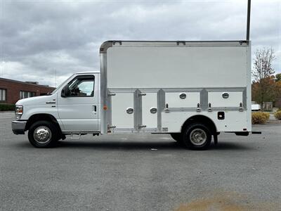 2019 Ford E-350 SD   - Photo 3 - South Weymouth, MA 02190