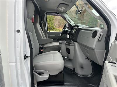 2019 Ford E-350 SD   - Photo 16 - South Weymouth, MA 02190