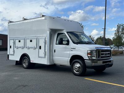 2017 Ford E350 E-350 SD   - Photo 8 - South Weymouth, MA 02190