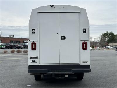 2023 GMC Savana 3500   - Photo 5 - South Weymouth, MA 02190