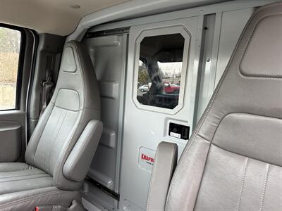 2023 GMC Savana 3500   - Photo 18 - South Weymouth, MA 02190