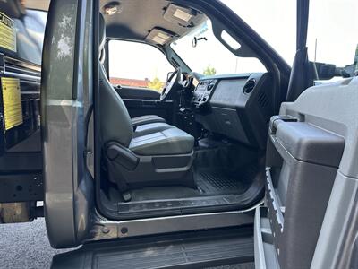 2012 FORD F550   - Photo 17 - South Weymouth, MA 02190