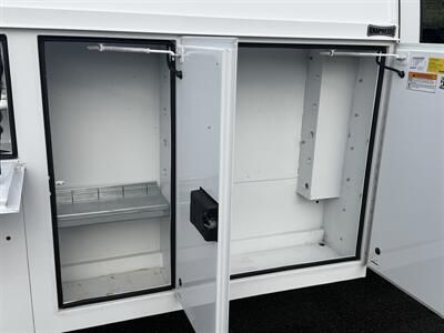 2018 Chevrolet Express 3500   - Photo 14 - South Weymouth, MA 02190