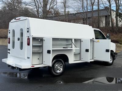 2018 Chevrolet Express 3500   - Photo 12 - South Weymouth, MA 02190