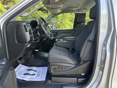 2020 Chevrolet Siverado 5500HD   - Photo 12 - South Weymouth, MA 02190