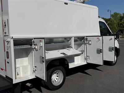 2022 Ford Transit Reading Utility Service Body 350 HD - Photo 13 - South Weymouth, MA 02190