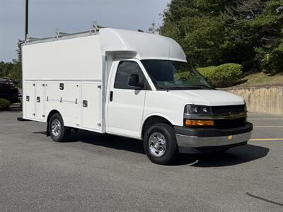 2021 Chevrolet Express 3500 12' Utility Service Van single rear wheel - Photo 8 - South Weymouth, MA 02190
