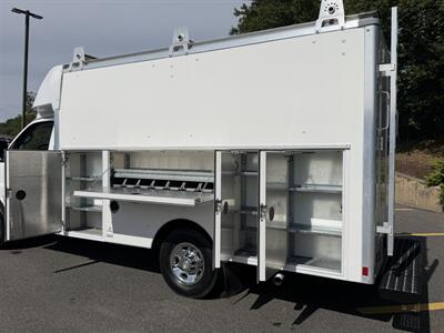 2021 Chevrolet Express 3500 12' Utility Service Van single rear wheel - Photo 11 - South Weymouth, MA 02190