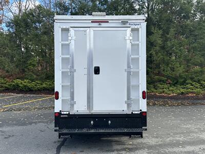 2023 Ford E-350 SD   - Photo 5 - South Weymouth, MA 02190