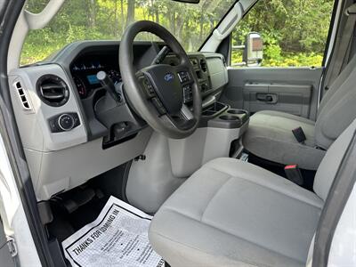 2021 Ford E-350 12' Utility Body   - Photo 21 - South Weymouth, MA 02190