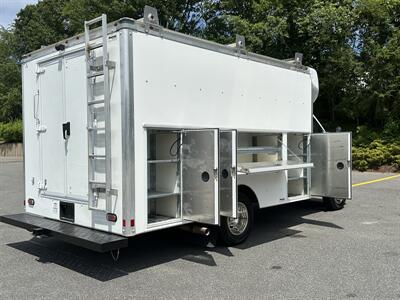2021 Ford E-350 12' Utility Body   - Photo 27 - South Weymouth, MA 02190
