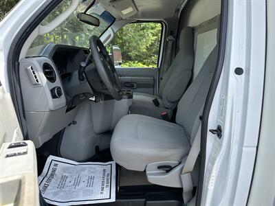2021 Ford E-350 12' Utility Body   - Photo 14 - South Weymouth, MA 02190