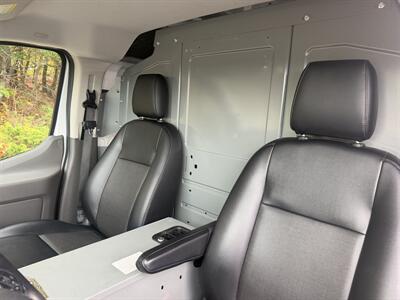 2022 Ford Transit AWD Cargo Van 150 - Photo 17 - South Weymouth, MA 02190