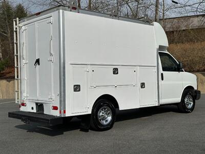 2016 Chevrolet Express 10' UTILITY  3500 - Photo 6 - South Weymouth, MA 02190