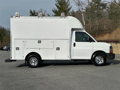 2016 Chevrolet Express 10' UTILITY  3500 - Photo 7 - South Weymouth, MA 02190