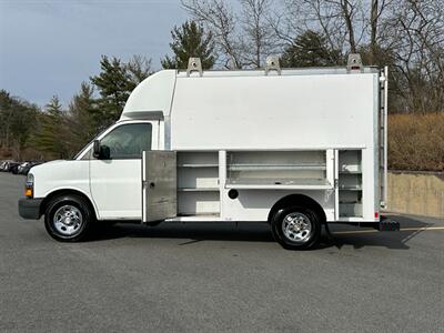 2016 Chevrolet Express 10' UTILITY  3500 - Photo 9 - South Weymouth, MA 02190