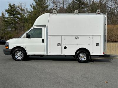 2016 Chevrolet Express 10' UTILITY  3500 - Photo 3 - South Weymouth, MA 02190