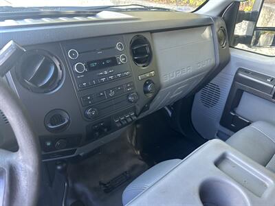 2015 Ford F-350 Super Duty XL   - Photo 18 - South Weymouth, MA 02190