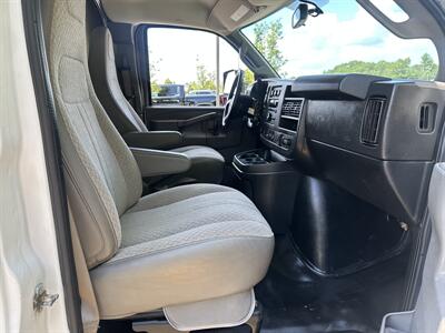 2020 Chevrolet Express 3500   - Photo 15 - South Weymouth, MA 02190