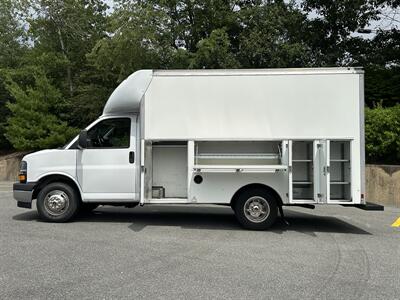 2020 Chevrolet Express 3500   - Photo 10 - South Weymouth, MA 02190