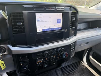2023 Ford F-350 4x4 Dump Truck XL - Photo 19 - South Weymouth, MA 02190