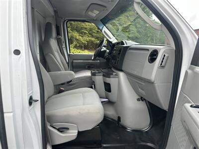 2016 Ford E450   - Photo 13 - South Weymouth, MA 02190