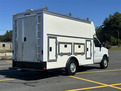 2024 Ford E-350 SD   - Photo 5 - South Weymouth, MA 02190